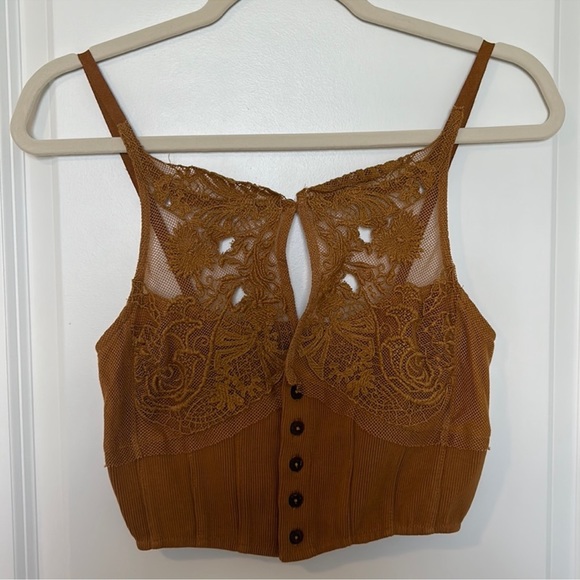 Free People Have My Heart Crop Tank Top
Size XS - Picture 2 of 6